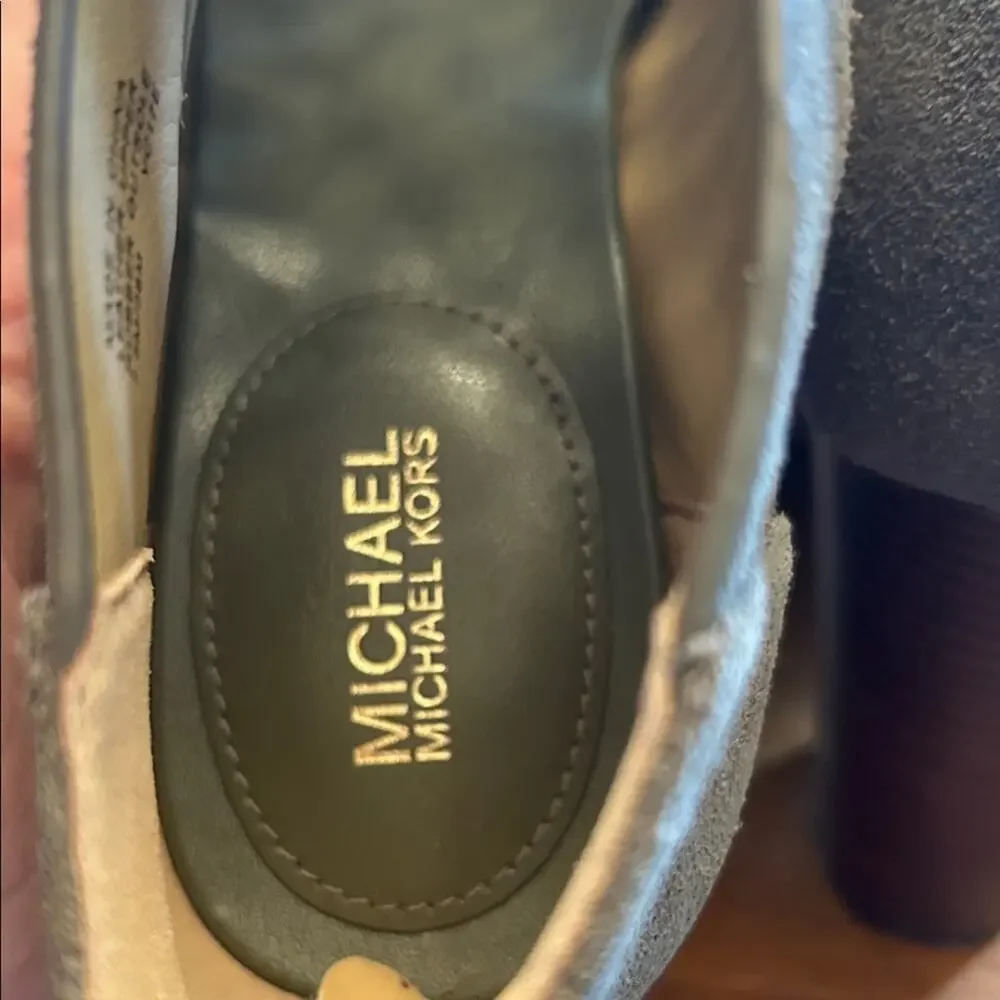 Michael Kors Taupe Suede Heeled Boots NWOT womens 7.5 - Picture 9 of 11